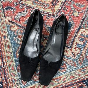 Vintage Stuart Weitzman suede heels